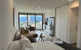 Bee Suites San Jose - Escalante